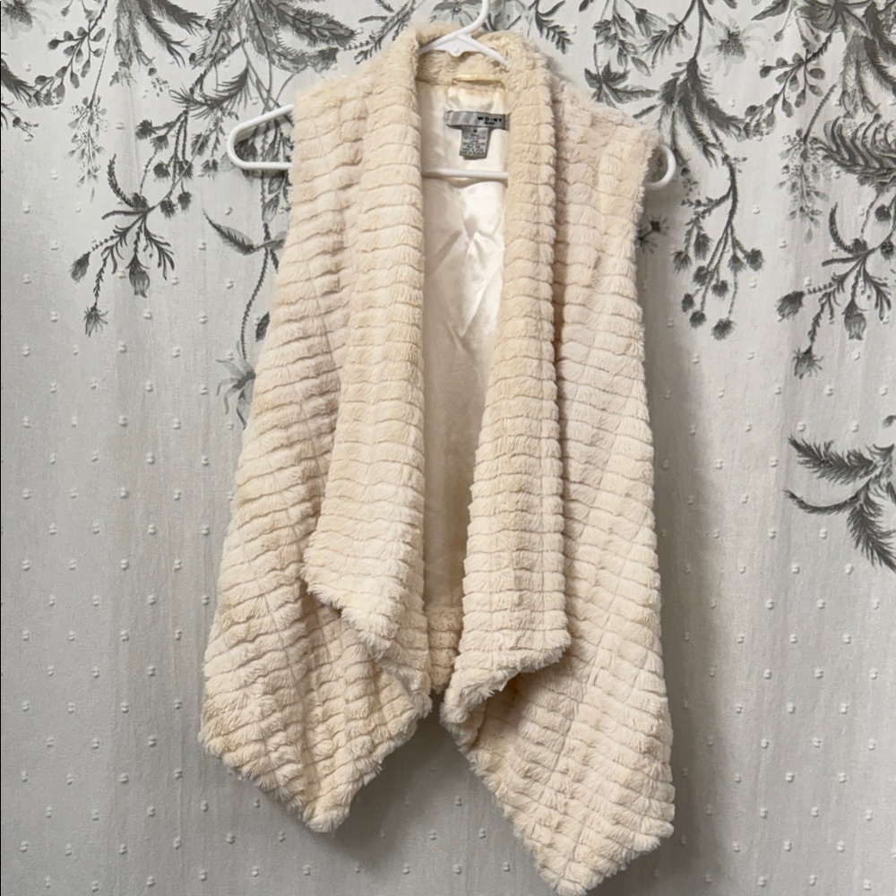 WD.NY Cream Textured Vest